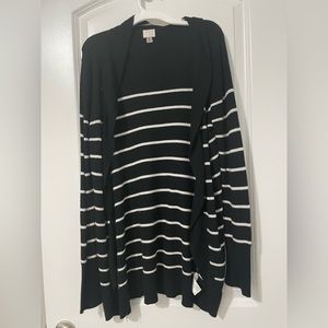 A new day striped black ne white cardigan